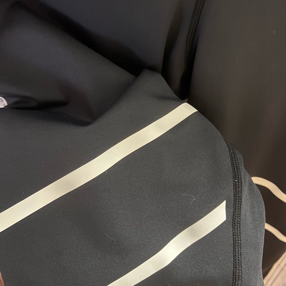 ZYIA Active Black Reflective Mesh Hi-Rise Legging 7/8 size 14-16 - Picture 3 of 4